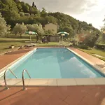 San Regolino Whit Private Pool فيلة *